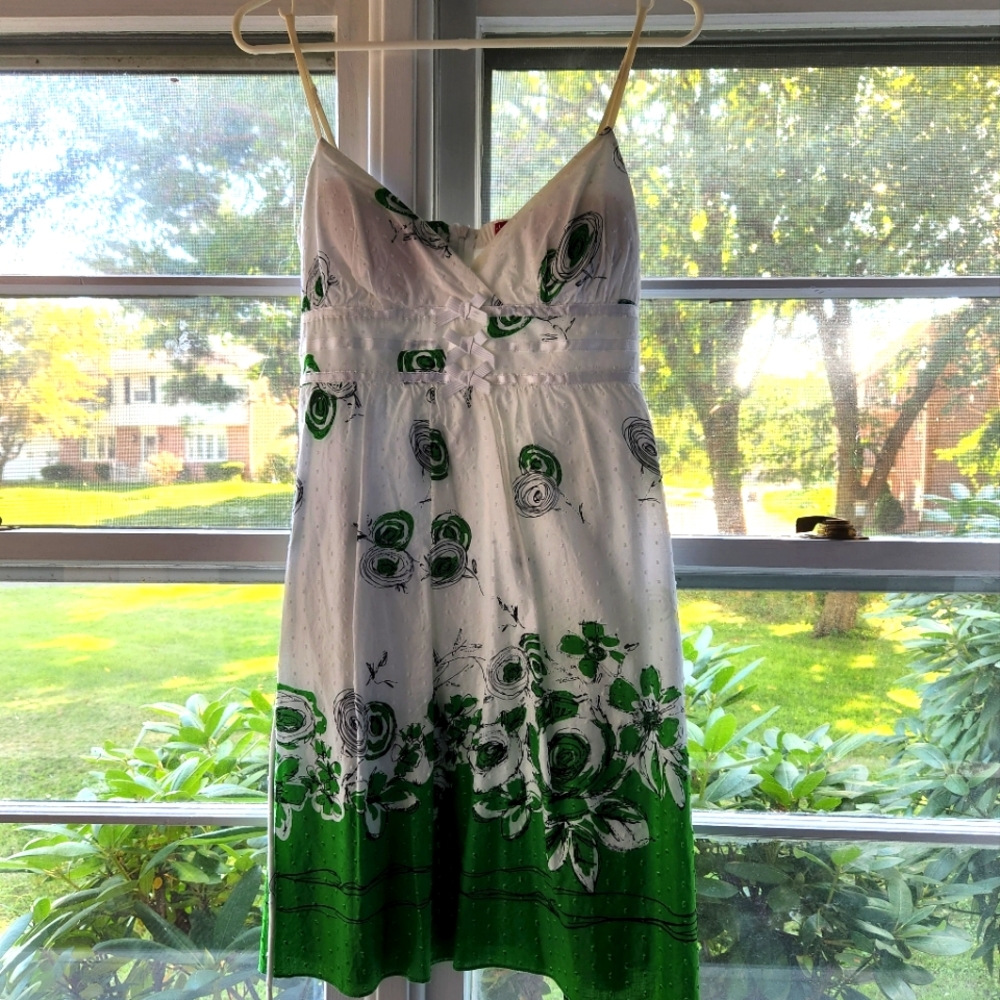***Last call - leaving site soon*** White and Green Summer Dress